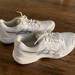 ASICS Tennis Shoes